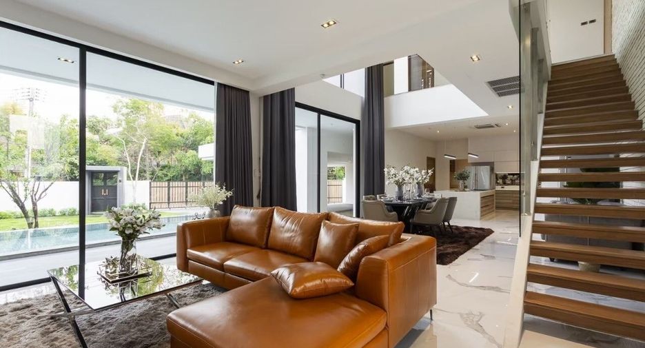 For sale and for rent 5 bedrooms villa in Mueang Chiang Mai, Chiang Mai