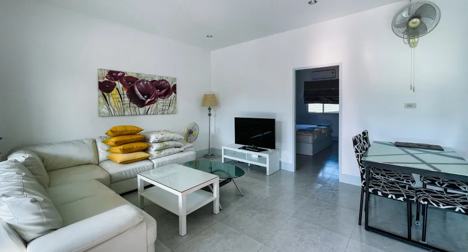 For rent 2 bedrooms townhouse in Hua Hin, Prachuap Khiri Khan