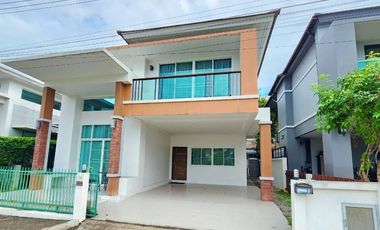 Haus zum Kauf und zur Miete mit 4 Zimmer in Mueang Chiang Mai, Chiang Mai