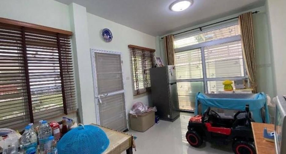For sale studio townhouse in Bang Phli, Samut Prakan