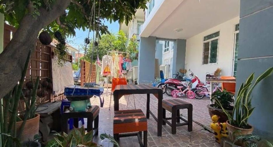 For sale studio townhouse in Bang Phli, Samut Prakan