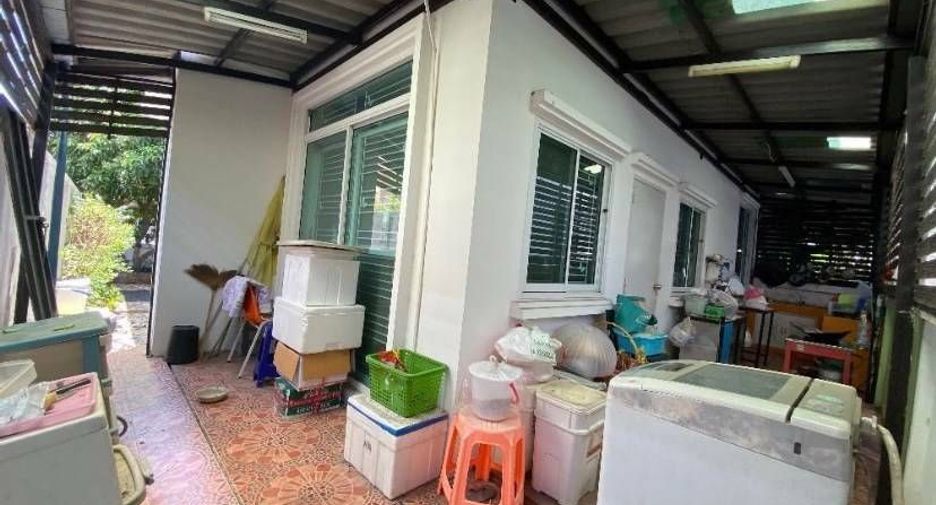 For sale studio townhouse in Bang Phli, Samut Prakan