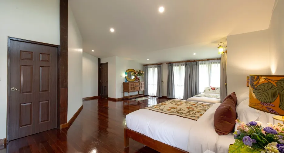 For sale 4 bedrooms villa in Mueang Chiang Mai, Chiang Mai