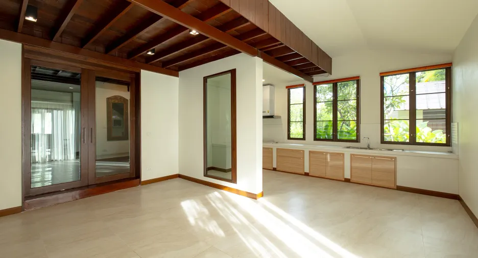 For sale 4 bedrooms villa in Mueang Chiang Mai, Chiang Mai