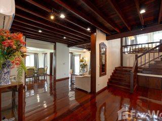 For sale 4 bedrooms villa in Mueang Chiang Mai, Chiang Mai