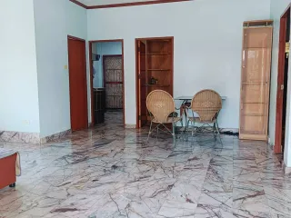 Villa en alquiler de 3 habitaciones en Bang Lamung, Chonburi