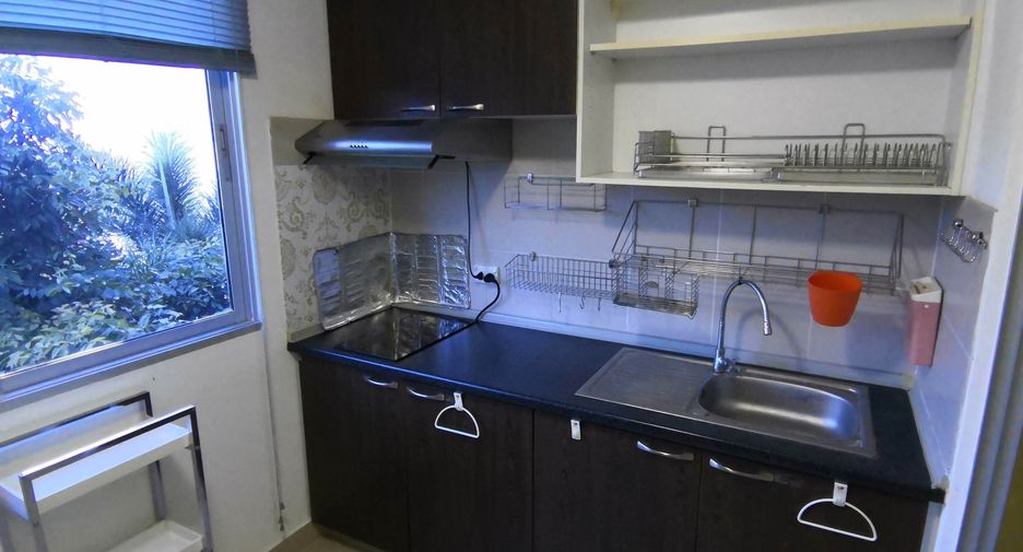 For sale and for rent 2 bedrooms condo in Huai Khwang, Bangkok