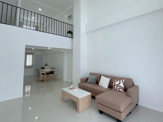 For sale 2 bedrooms townhouse in Mueang Chiang Mai, Chiang Mai