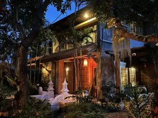 À vendre et à louer 5 chambres maison à Mueang Chiang Mai, Chiang Mai