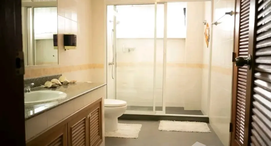 À vendre 2 chambres condo à Cha Am, Phetchaburi