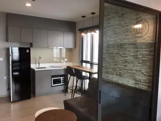 À vendre et à louer studio condo à Huai Khwang, Bangkok