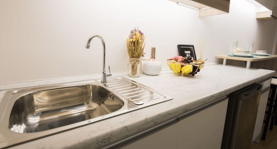 For sale 1 bed condo in Bang Phli, Samut Prakan