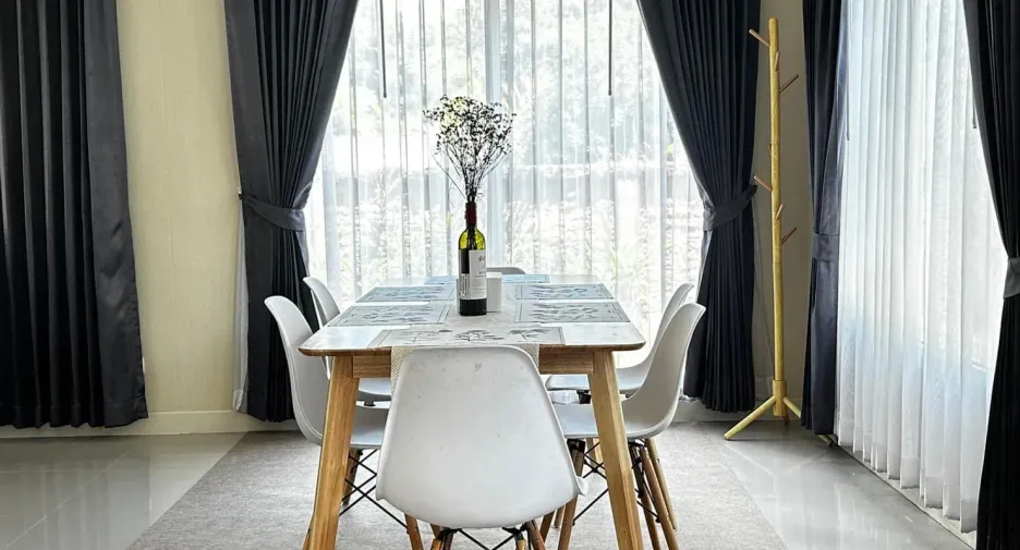 For rent 3 bedrooms house in San Kamphaeng, Chiang Mai