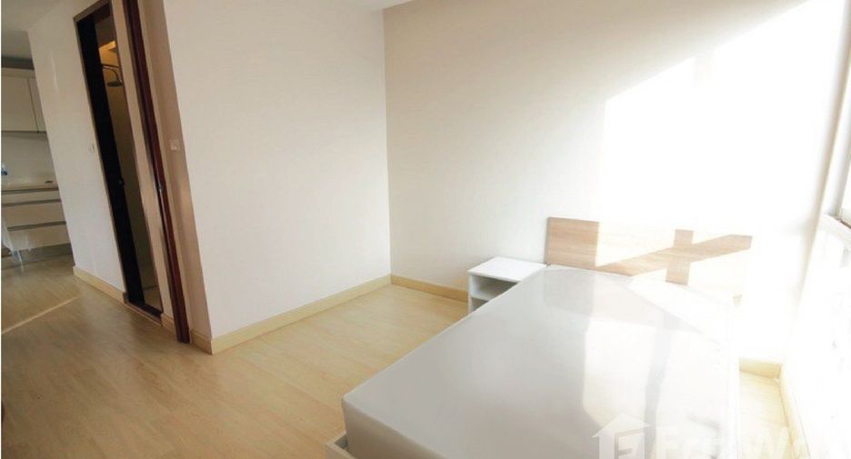 For sale 2 bedrooms condo in Din Daeng, Bangkok