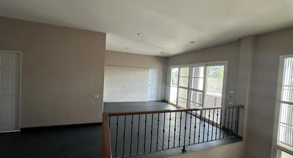 For sale 3 bedrooms house in San Sai, Chiang Mai