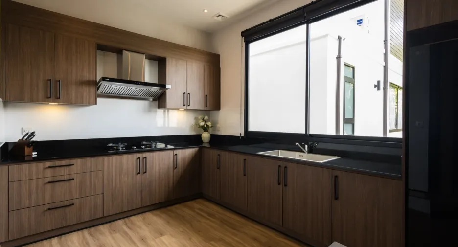 À vendre 5 chambres maison à Mueang Chiang Mai, Chiang Mai