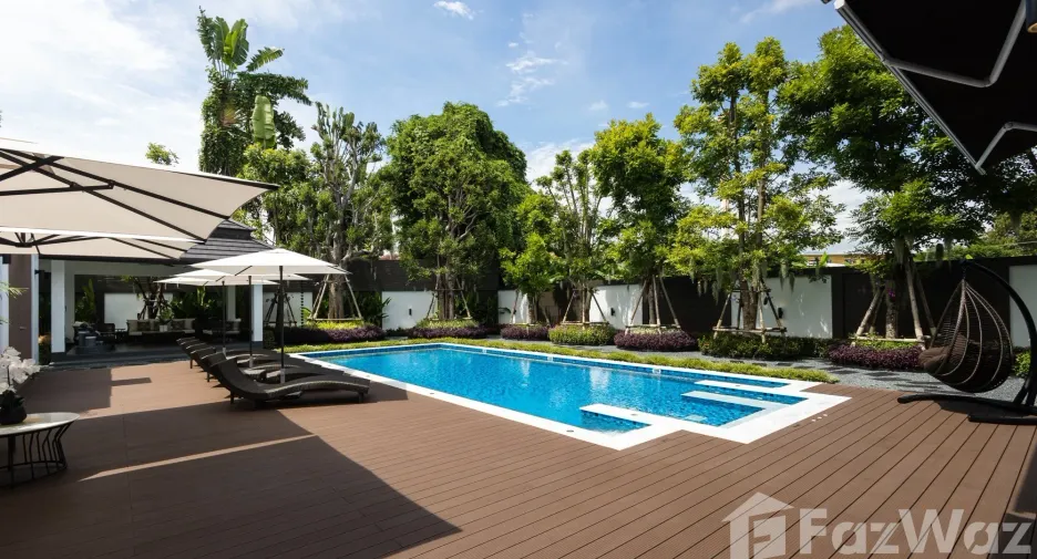 À vendre 5 chambres maison à Mueang Chiang Mai, Chiang Mai