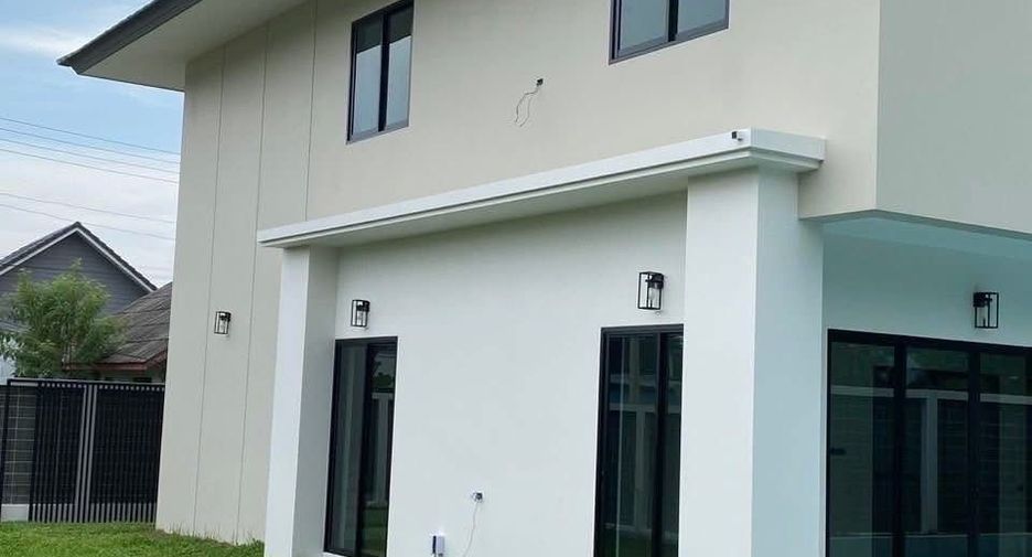 For sale 3 bedrooms villa in Mueang Chiang Mai, Chiang Mai