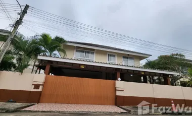 For rent 4 bedrooms house in Saraphi, Chiang Mai
