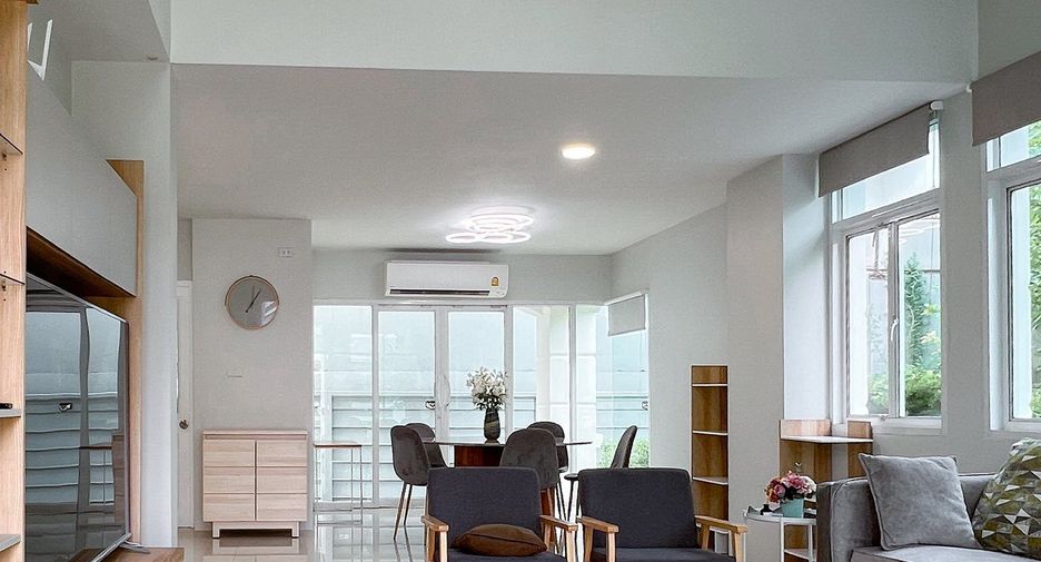 For sale and for rent 3 bedrooms house in Prawet, Bangkok