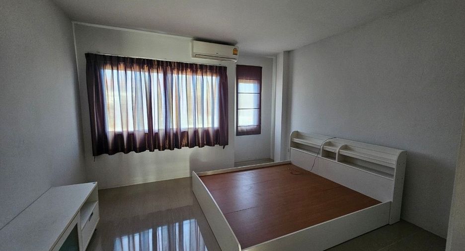 For sale 2 bedrooms retail Space in Doi Saket, Chiang Mai