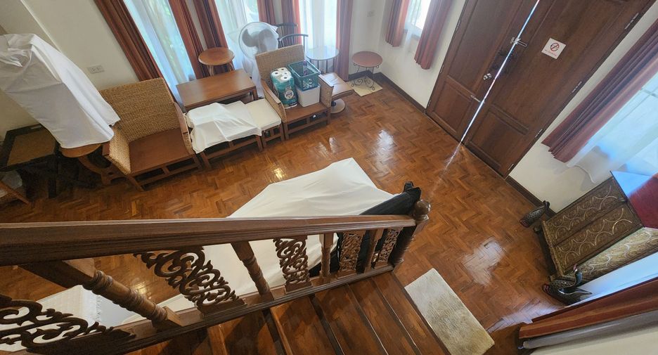 出售 8 卧室 独立屋 在 Mueang Chiang Mai, Chiang Mai