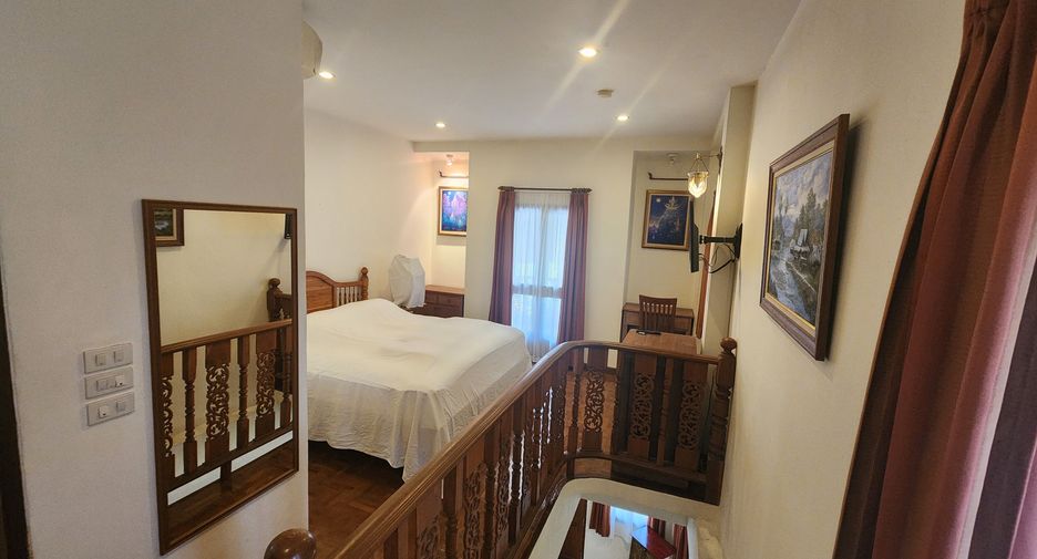 Casa en venta de 8 habitaciones en Mueang Chiang Mai, Chiang Mai