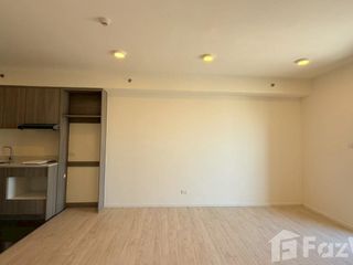 Condo en venta de 2 habitaciones en Bang Phli, Samut Prakan