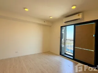 Condo en venta de 2 habitaciones en Bang Phli, Samut Prakan