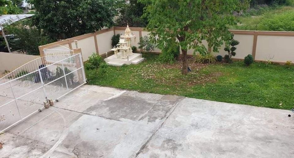 For sale and for rent 4 bedrooms house in Hang Dong, Chiang Mai