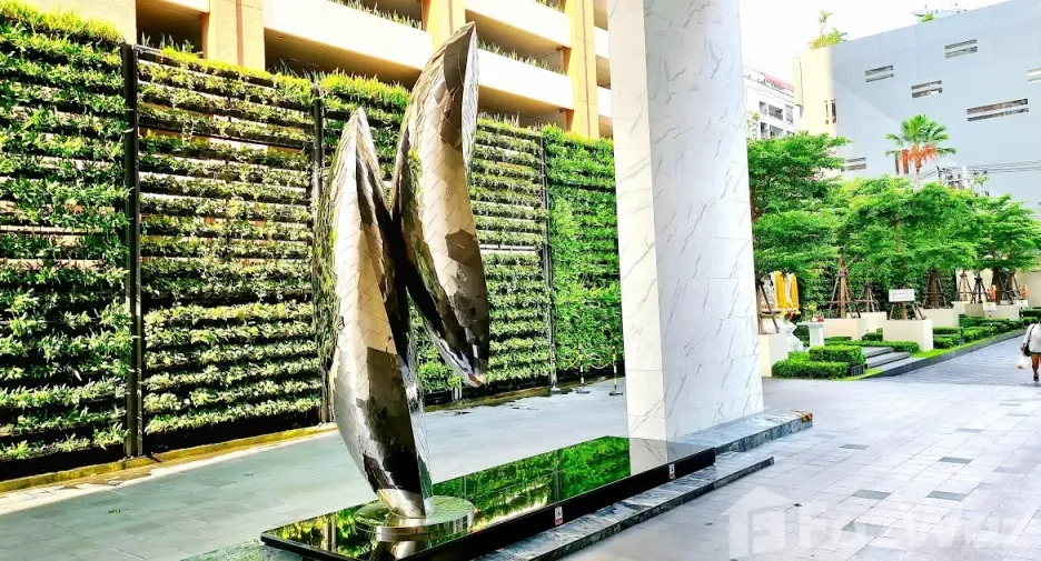 For sale 1 bed condo in Watthana, Bangkok