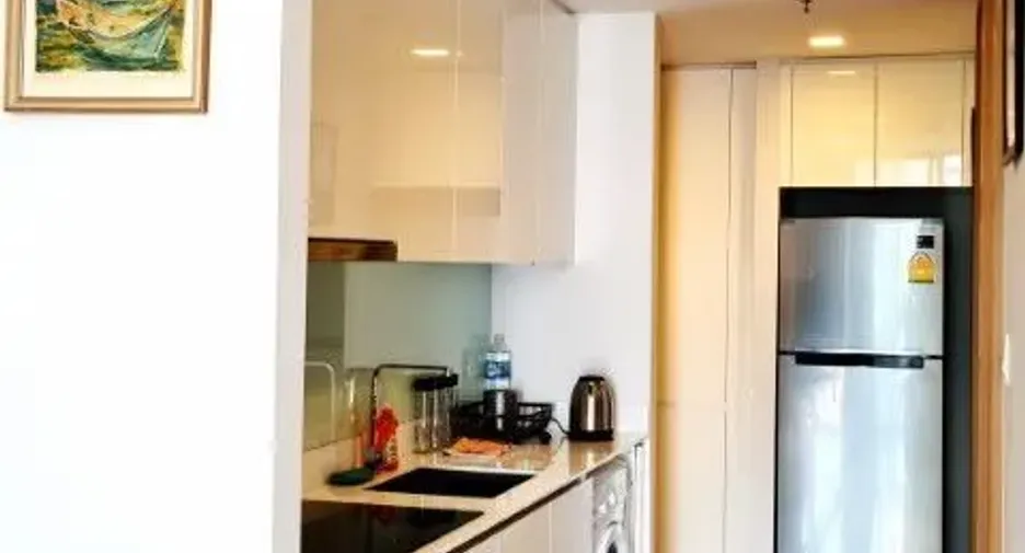 For sale 1 bed condo in Watthana, Bangkok