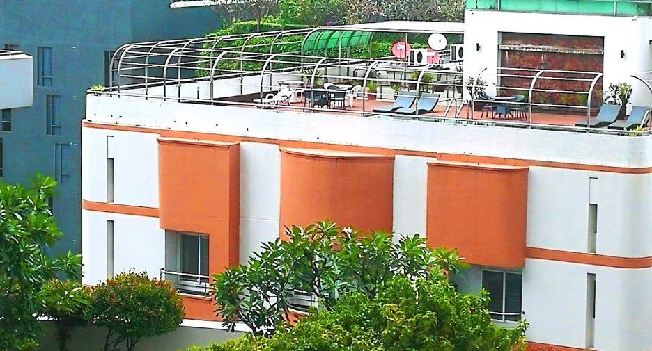 For sale 1 bed condo in Watthana, Bangkok