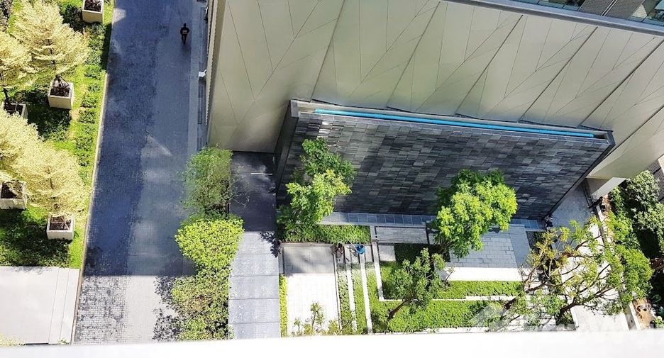 For sale 1 bed condo in Watthana, Bangkok