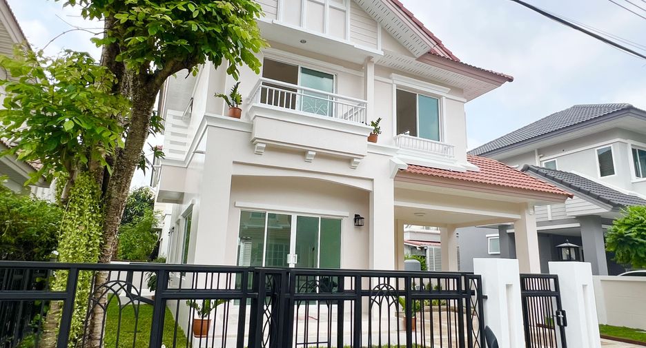 À vendre 3 chambres maison à Lat Krabang, Bangkok