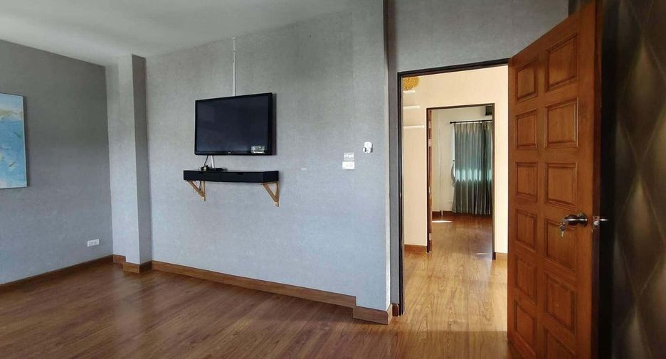 For sale 3 bedrooms house in Doi Saket, Chiang Mai