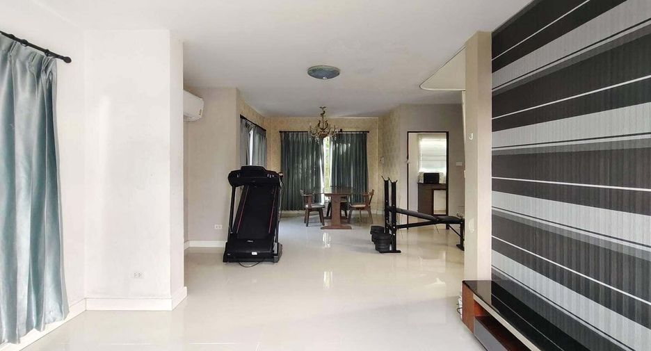 For sale 3 bedrooms house in Doi Saket, Chiang Mai
