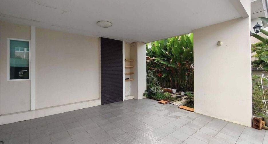 For sale 3 bedrooms house in Doi Saket, Chiang Mai
