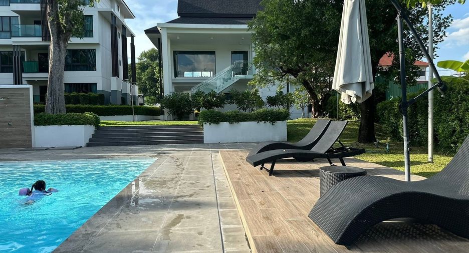 For rent 2 bedrooms condo in Mueang Chiang Mai, Chiang Mai