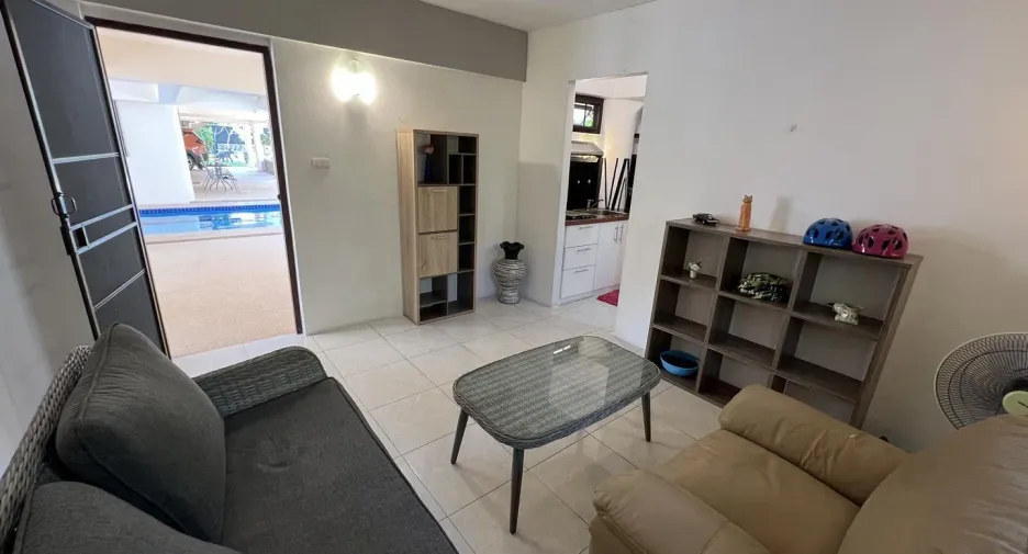 For rent 5 bedrooms villa in Hua Hin, Prachuap Khiri Khan