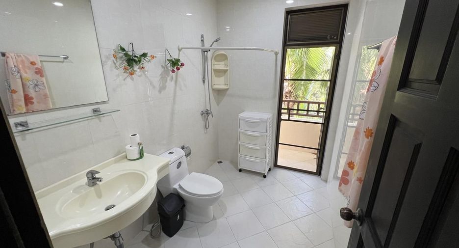 For rent 5 bedrooms villa in Hua Hin, Prachuap Khiri Khan