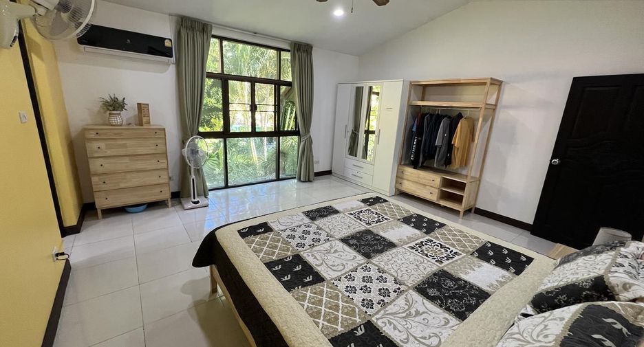 For rent 5 bedrooms villa in Hua Hin, Prachuap Khiri Khan