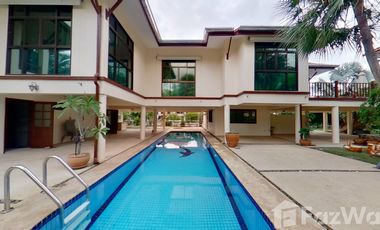 For rent 5 bedrooms villa in Hua Hin, Prachuap Khiri Khan