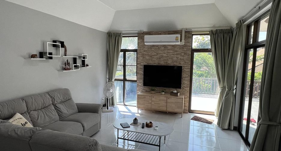For rent 5 bedrooms villa in Hua Hin, Prachuap Khiri Khan
