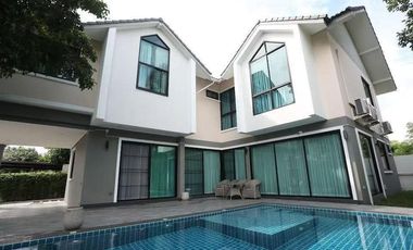 出租 6 卧室 独立屋 在 San Sai, Chiang Mai