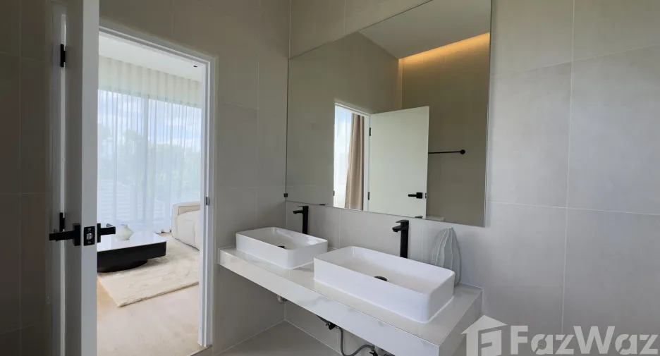 À vendre et à louer 5 chambres villa à Hang Dong, Chiang Mai