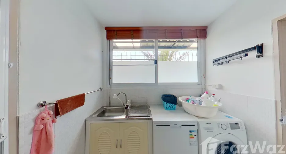 À vendre et à louer 3 chambres maison à Hua Hin, Prachuap Khiri Khan