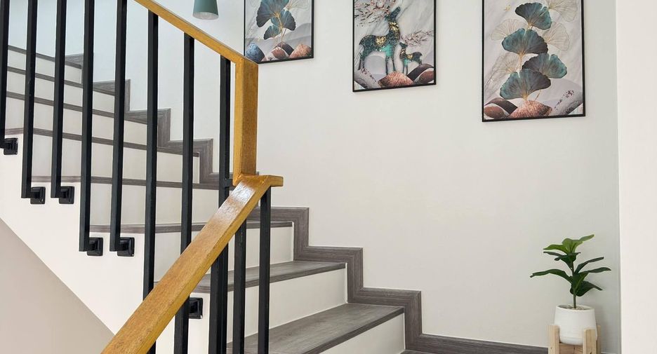 Продажа 3 спальни дом в Ханг Донг, Чианг Маи