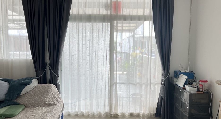 Reihenhaus zum Kauf mit 2 Zimmer in Thawi Watthana, Bangkok