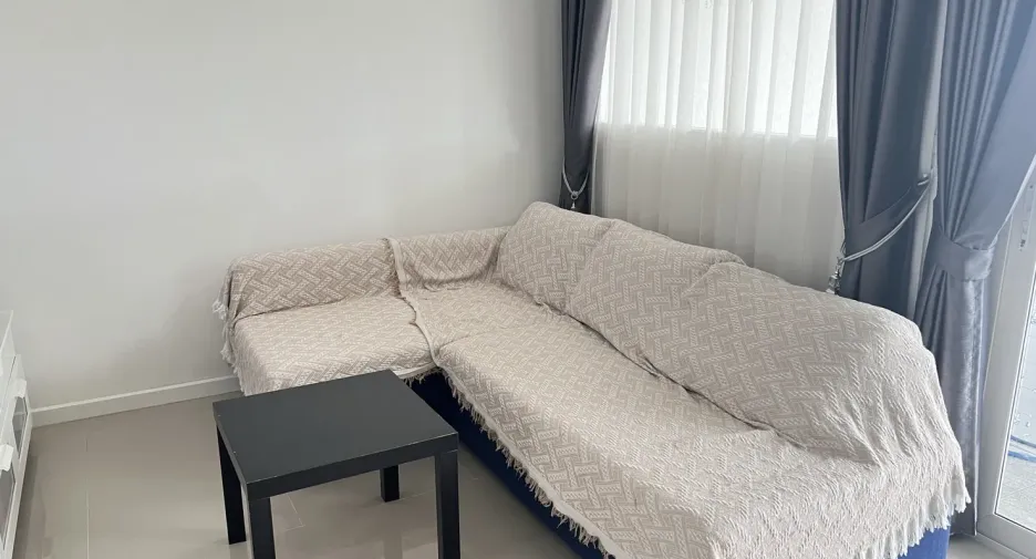 For sale 2 ベッドルーム townhouse in Thawi Watthana, Bangkok